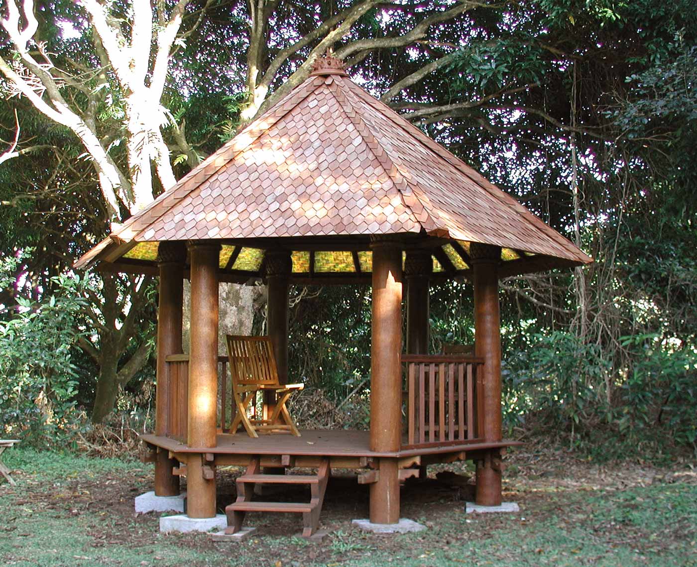 Hardwood Gazebos  and Pavilions Teak Bali 